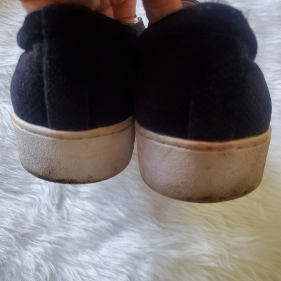 Vionic Kimmie Perforated Black Suede Slip On Sneakers, Size 8.5 - Picture 5 of 6